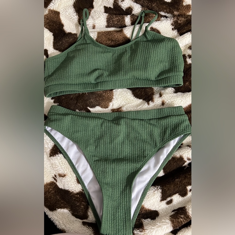 Women’s bathing suit, wore twice.